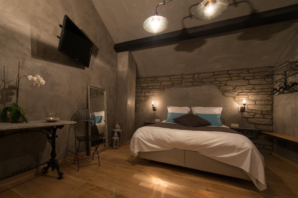 Les Chambres Du Vivier, Chambres D'Hotes Et Gite - A 100M - Durbuy Habitación foto